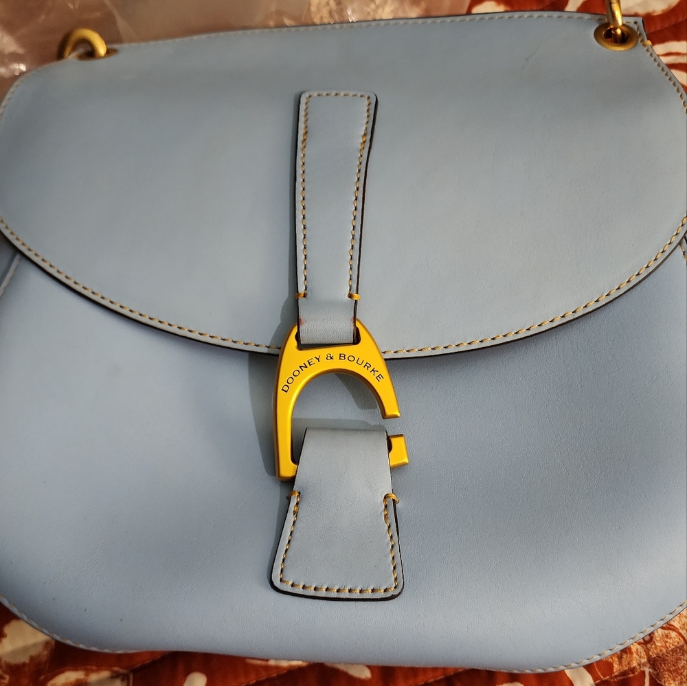 Dooney and Bourke saddle